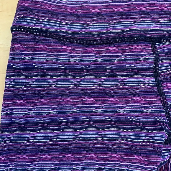 Lululemon leggings - Picture 2 of 5